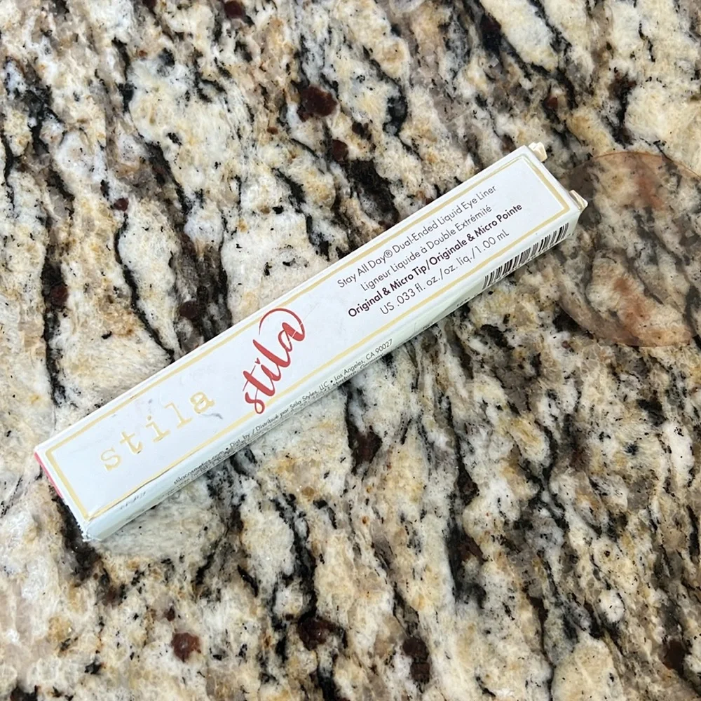 🐶💕Stila Dual Ended Liquid Eye Liner Amber & Dark Brown